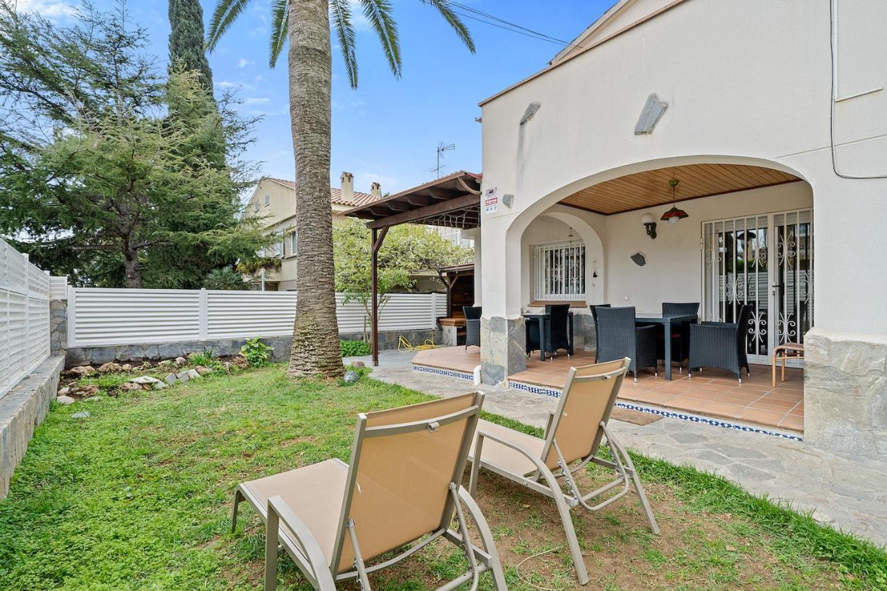 Global Maria - Villa With Bbq In Cambrils Kültér fotó